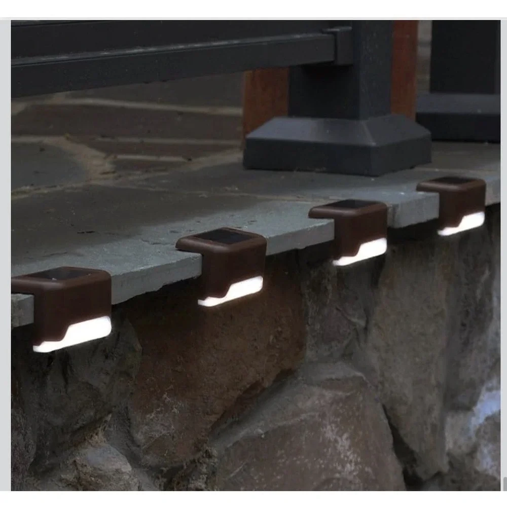 8N29/ Maxsa 47332 Solar-Powered LED Deck and Railing Lights, Auto On/Off